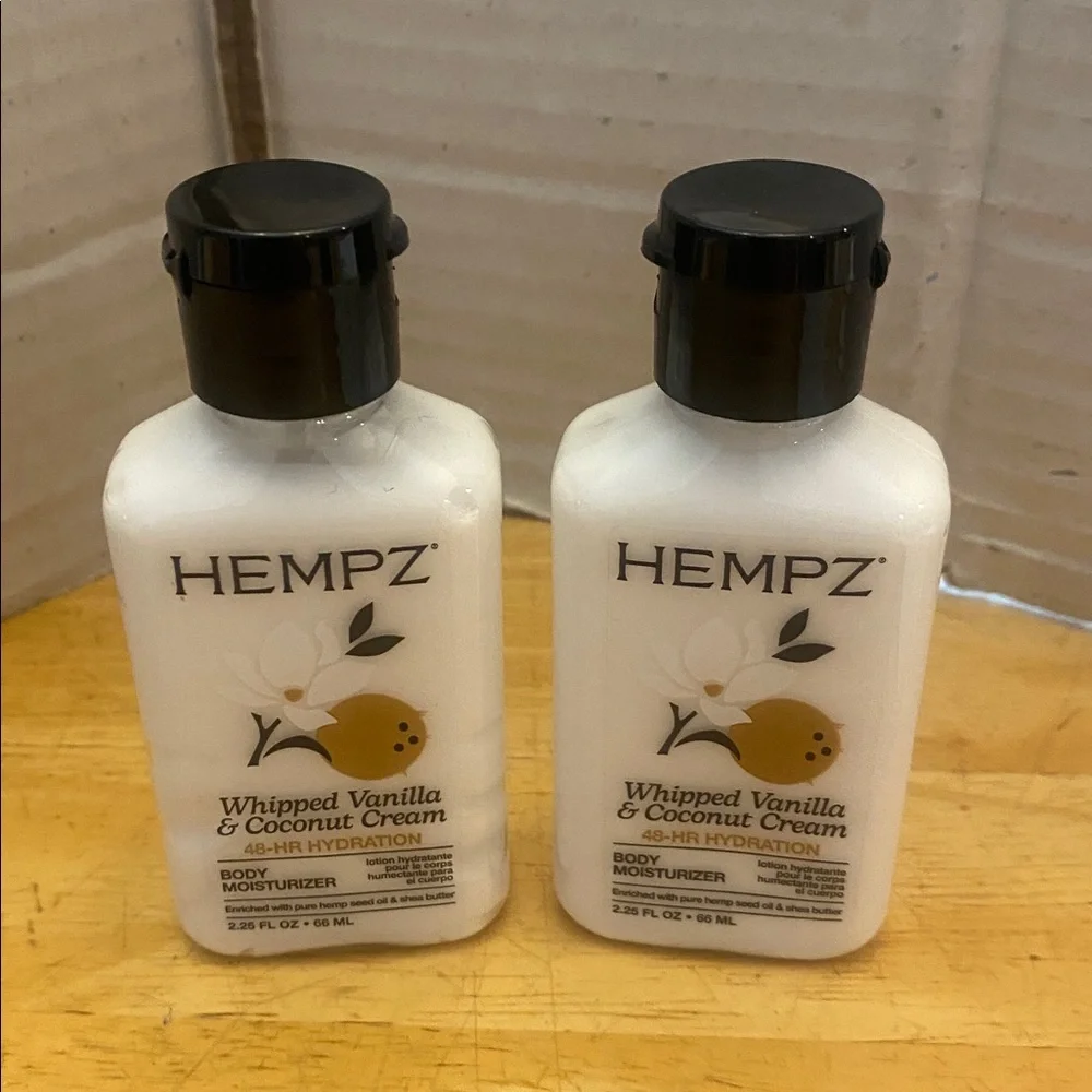 Hempz set of 2 Whipped Vanilla & Coconut Cream Moisturizer Ea is 2.25 oz - Picture 3 of 3